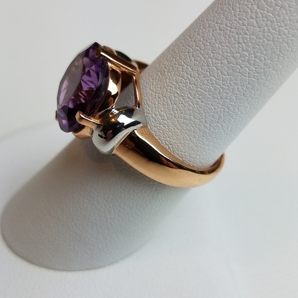 Purple gold plated over brass ring costume Jewelry - Picture 3 of 7